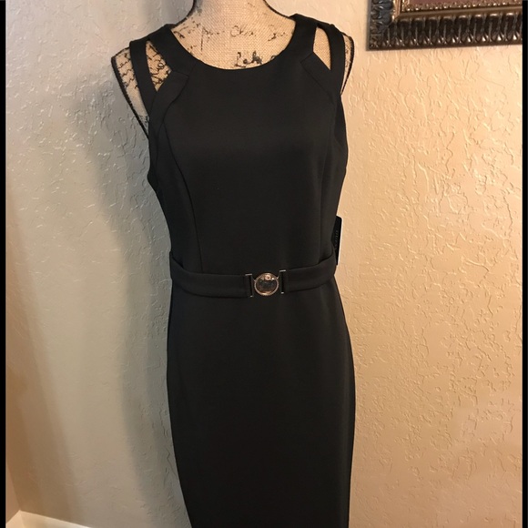 🌺Guess Black Sleeveles Dress/with Guess Buckle - Picture 2 of 7